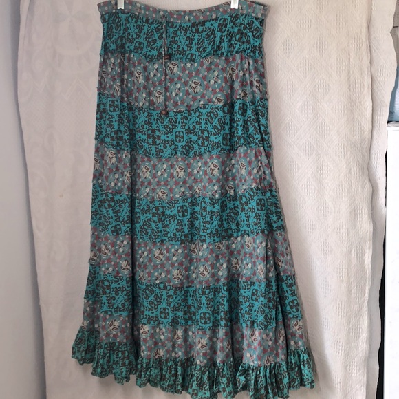Bohemian Handmade Patchwork African Tiered Skirt Pure Wax Cotton Long Ruffled Skirt With Two Pockets Tube Dress